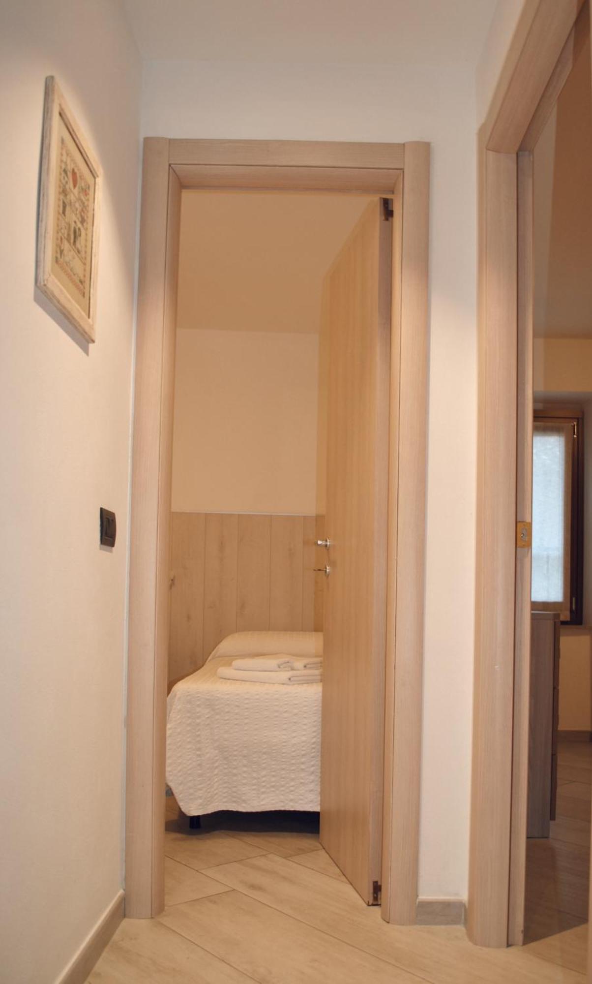 Alla Campanella Riva del Garda Exterior foto